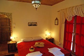 Hostel Iaspis Double room with view Sidirohori