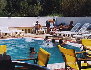 Coralli Apartments Livadakia Coralli Apartments Livadakia