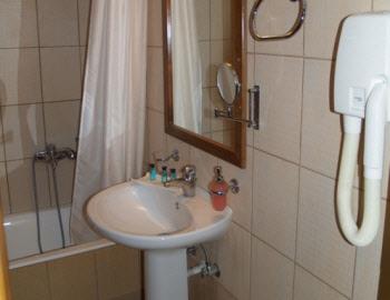 Akroyali Hotel & Villas Bathroom Hrani