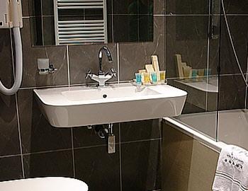Aigli Resort & Spa Bathroom Arachova