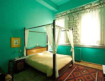 1821 Traditional Guesthouse  Doliana