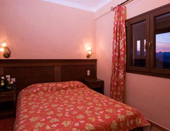 Dellas Boutique Hotel Luxury apartment (Meteora, forest and mountain view) Kalampaka