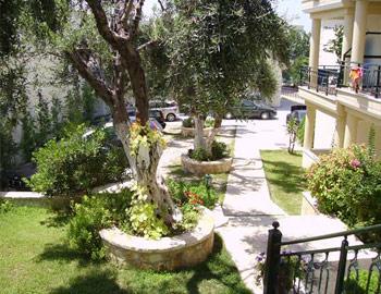 Loukas Hotel & Apartments Hotel Vrachos