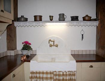 Meli Traditional House  Dragano