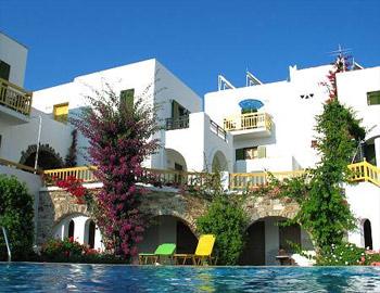  Hotel Proteas Naxos