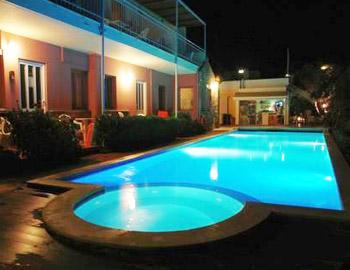 Mirabella Apartments Pool Agios Nikolaos