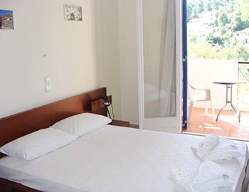 Villa Diamanti Double with double bed Tzaneria